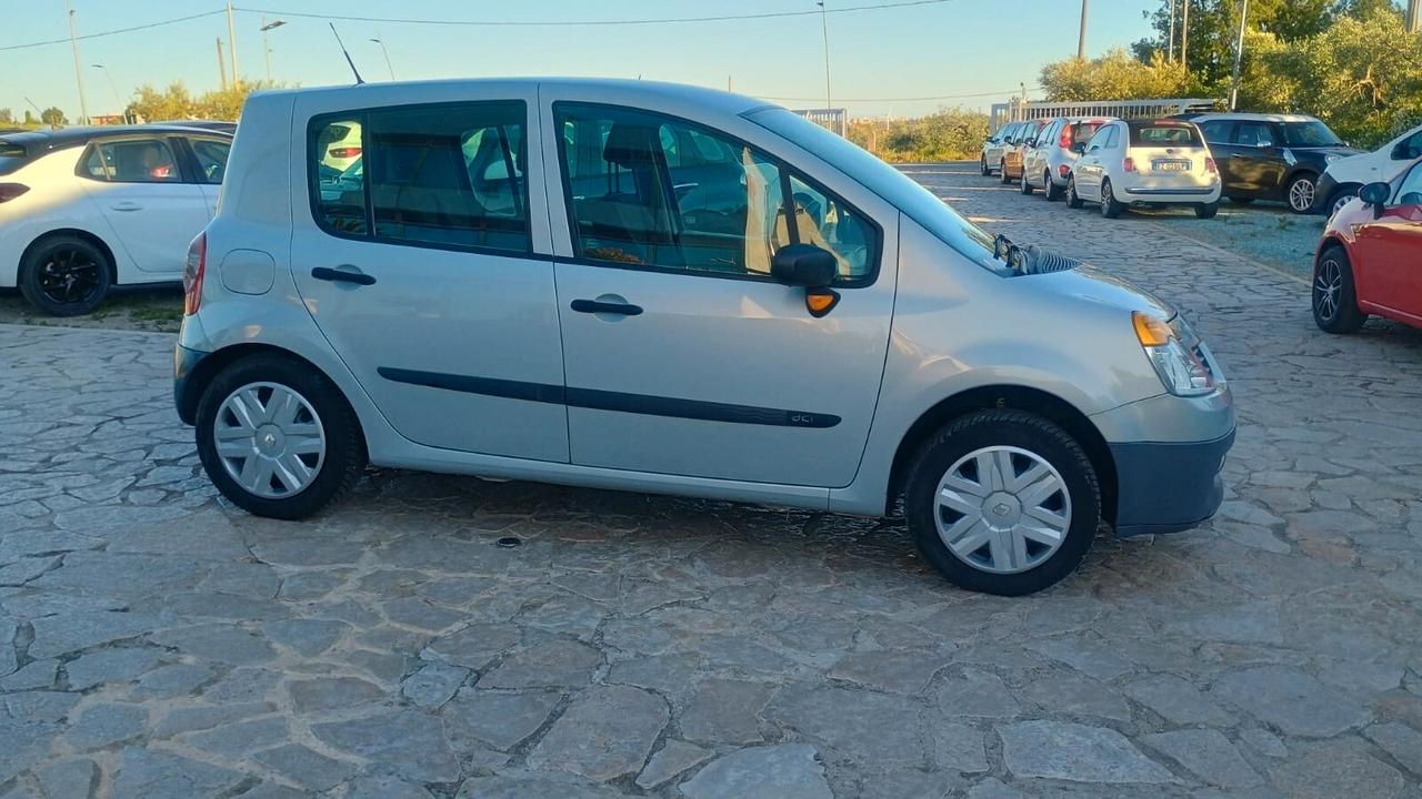 Renault Modus 1.5 dCi 65CV Confort Authentique