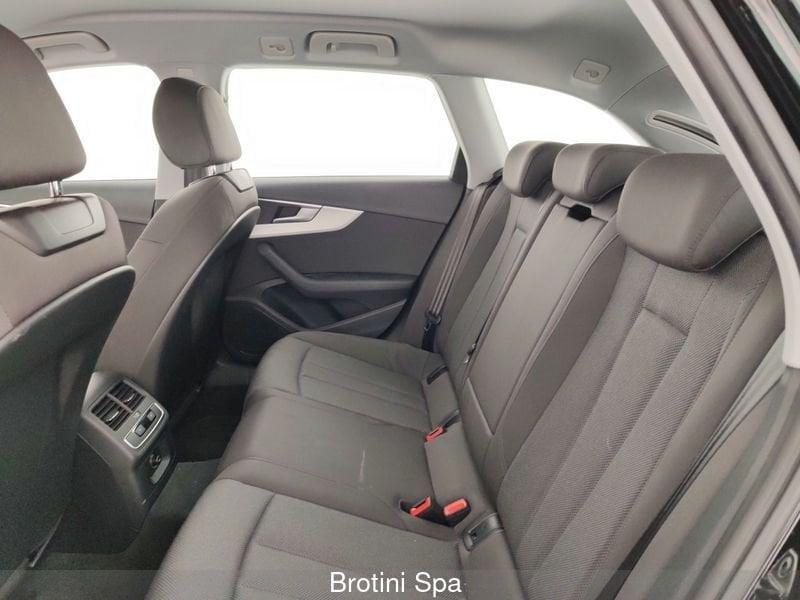 Audi A4 A4 Avant 30 TDI/136 CV S tronic Business Advanced