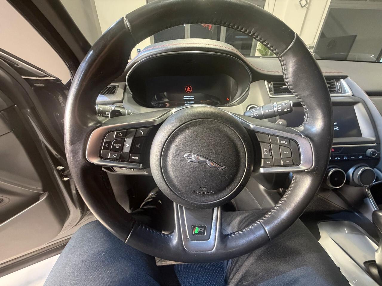 Jaguar E-Pace 2.0D 150 CV AWD aut. R-Dynamic S