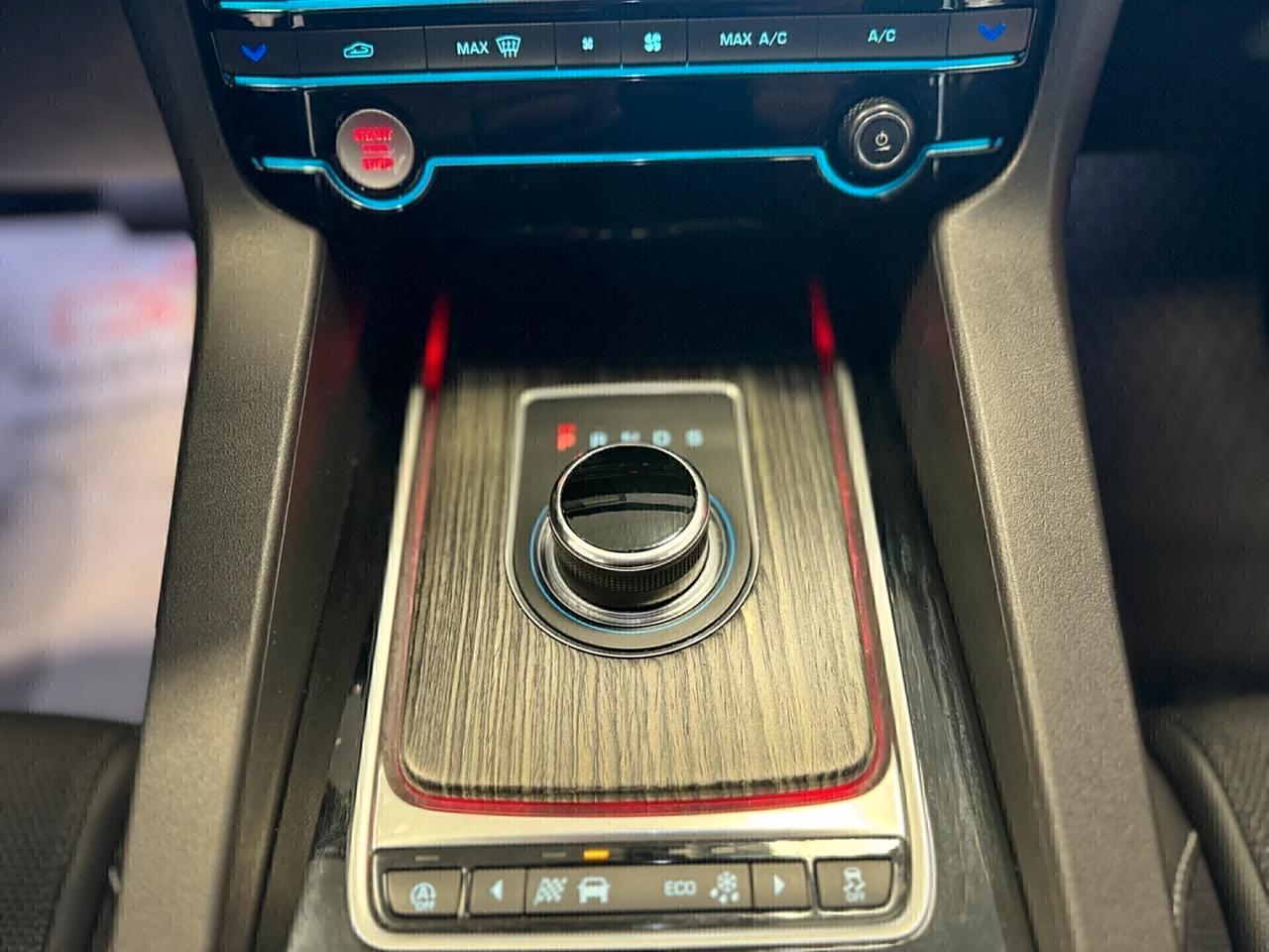 Jaguar F-Pace 2.0 D 240 CV AWD aut. R-Sport