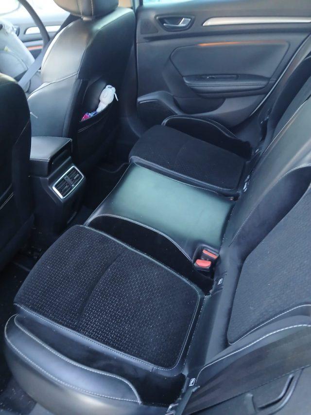 RENAULT Megane Mégane dCi 8V 110 CV EDC Energy Bose