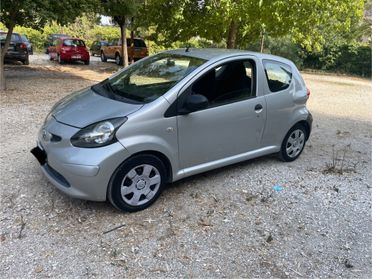 Toyota Aygo 1.0 12V VVT-i 3 porte Sol