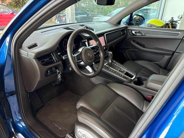 PORSCHE Macan 2.0