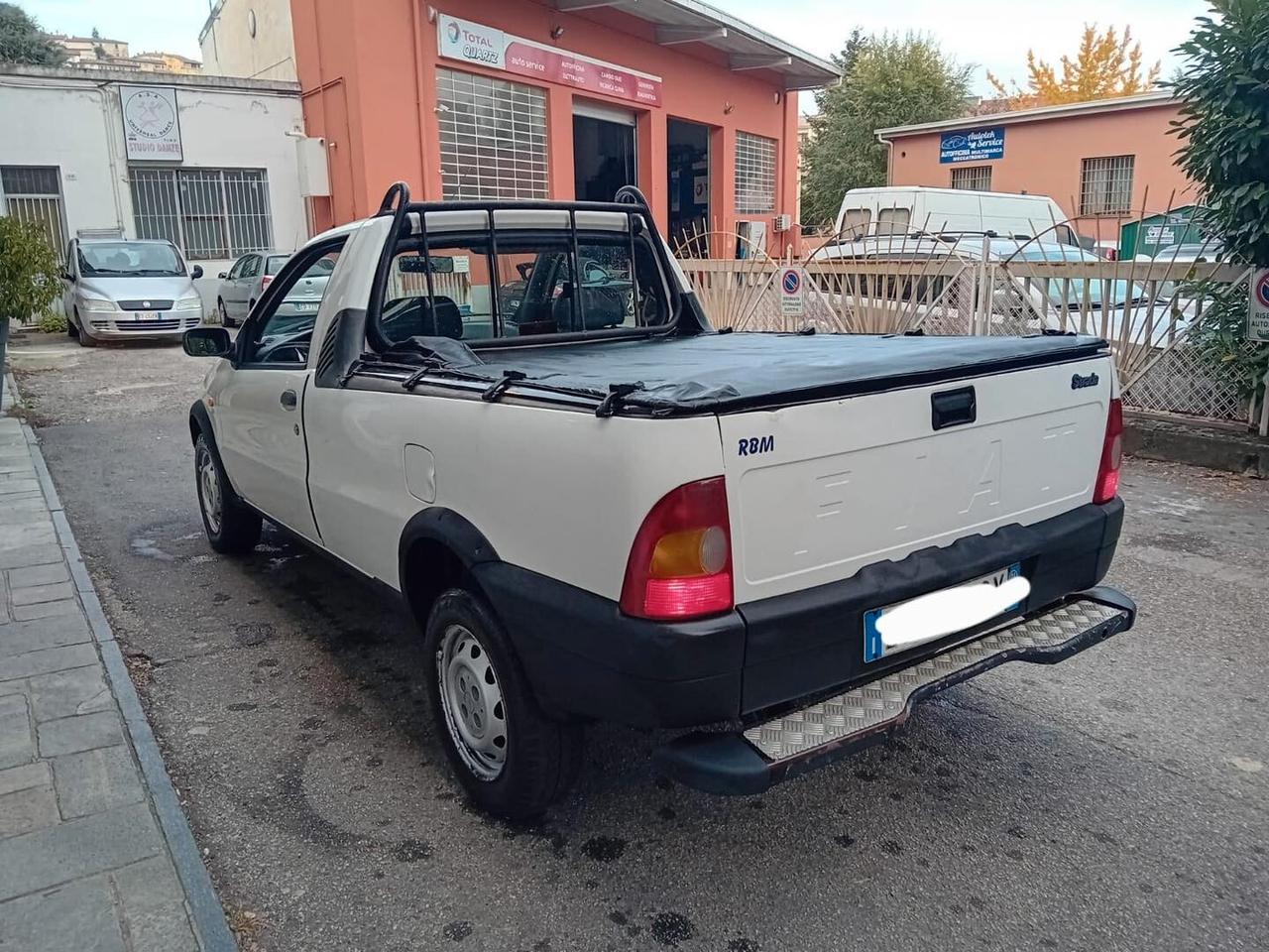 Fiat Strada 1.9 diesel Pick-up -BEN TENUTO-