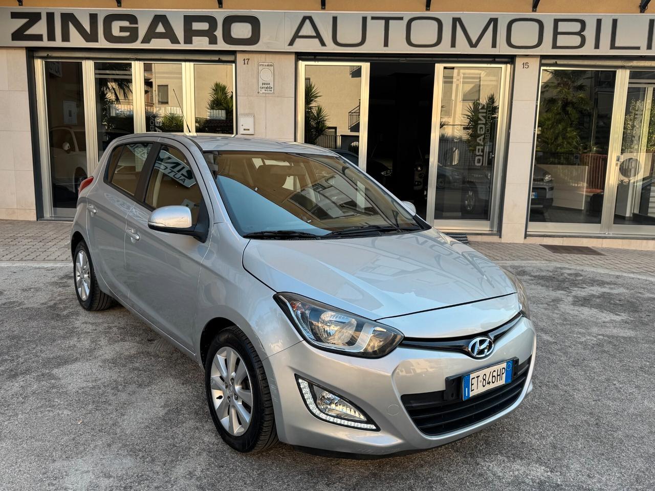 HYUNDAI I20 1.1 CRDI 75 CV. E5 SOUND EDITION PERFETTA