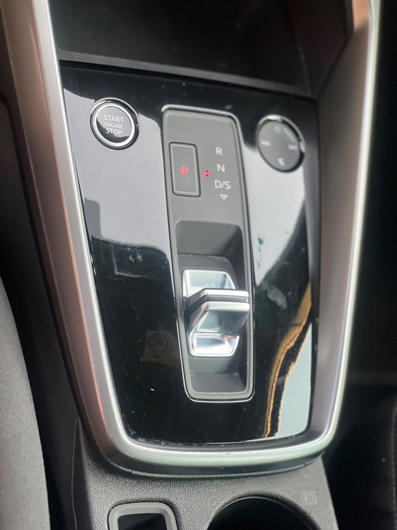 Audi A3 SPB 30 TDI Business Advanced
