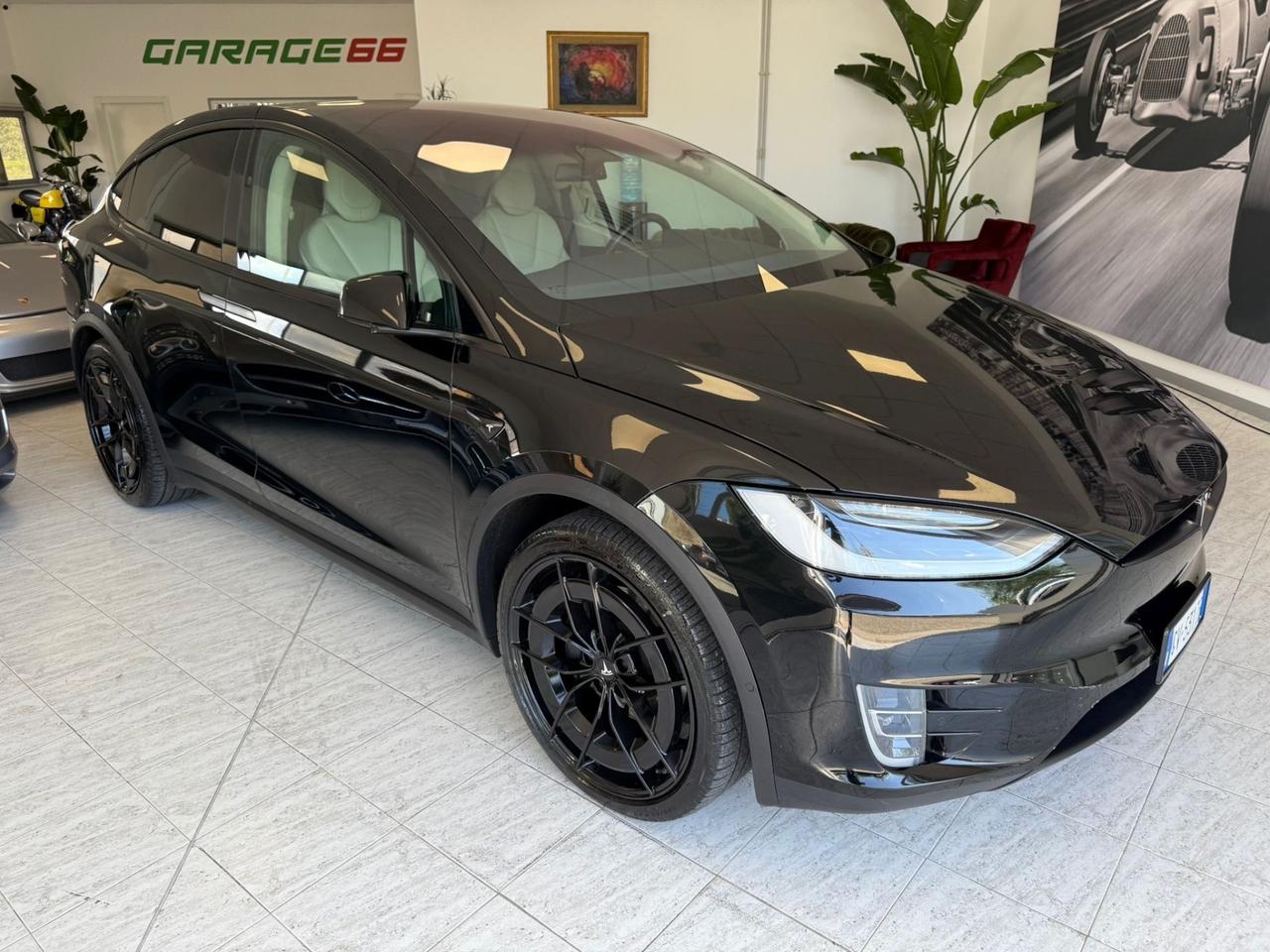 Tesla Model X Model X Long Range AWD