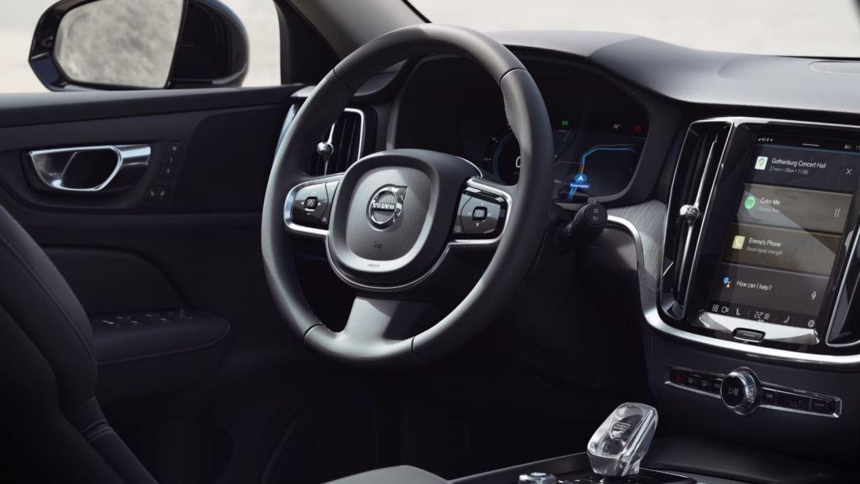 VOLVO V60 B4 Mild Hybrid Automatico Plus Dark