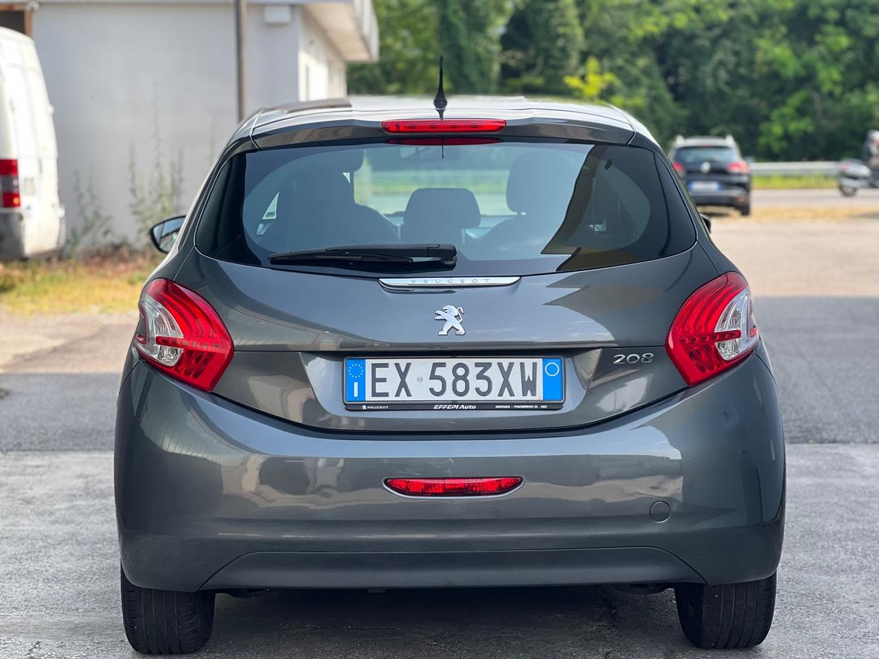Peugeot 208 PEUGEOT 208 1.2 BENZ PER NEOP - GARANZIA 12 MESI