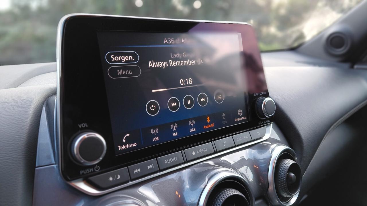 Nissan Juke 1.0 DIG-T 114 CV N-Connecta Unicopropr