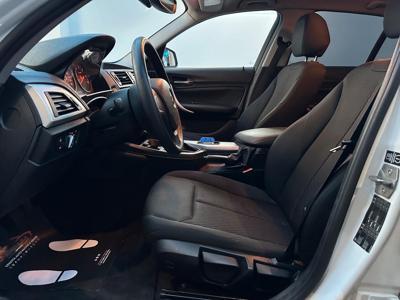 Bmw 116 116d 5p. Urban