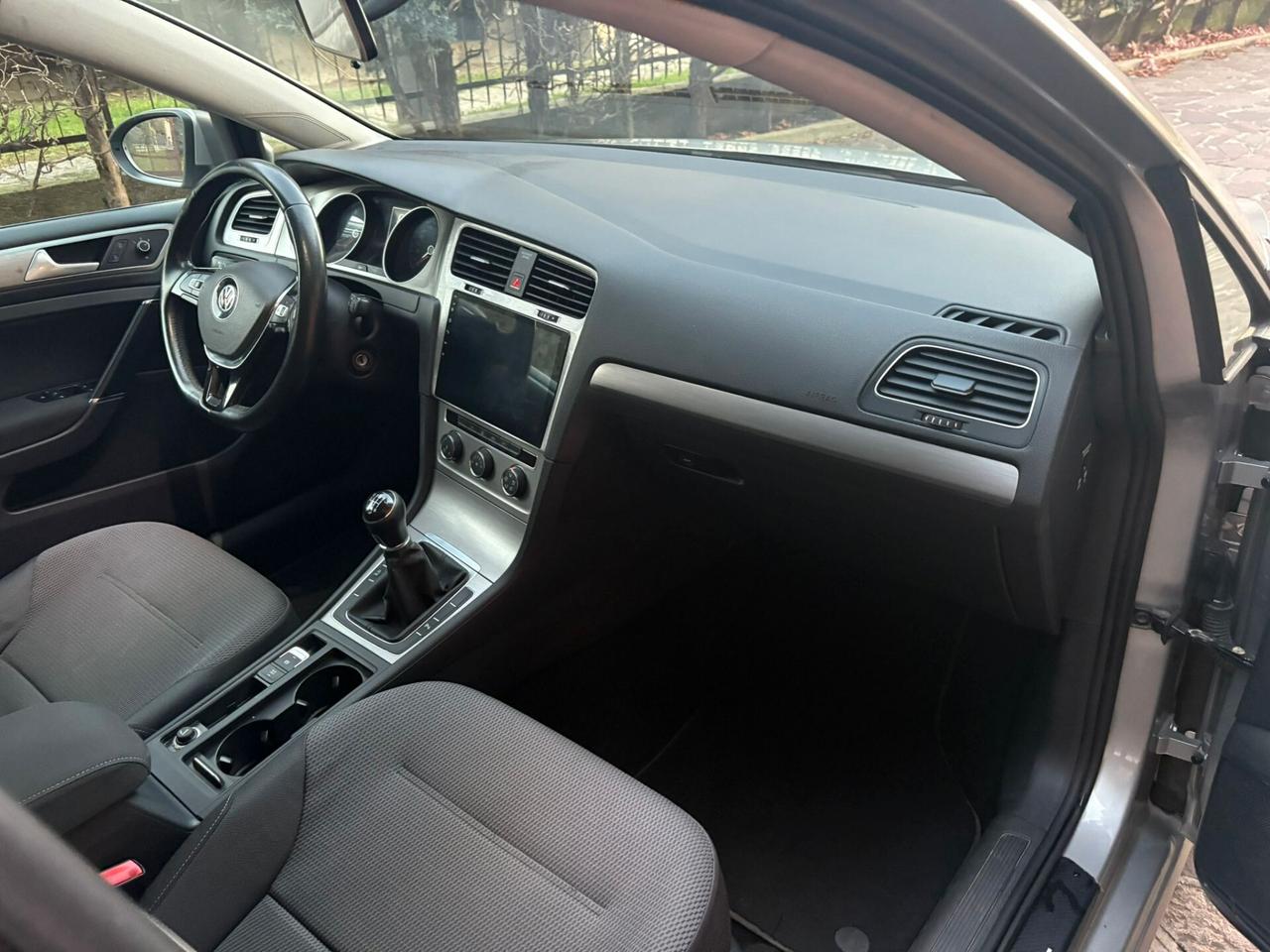 Volkswagen Golf Variant 1.4 TGI Highline BlueMotion