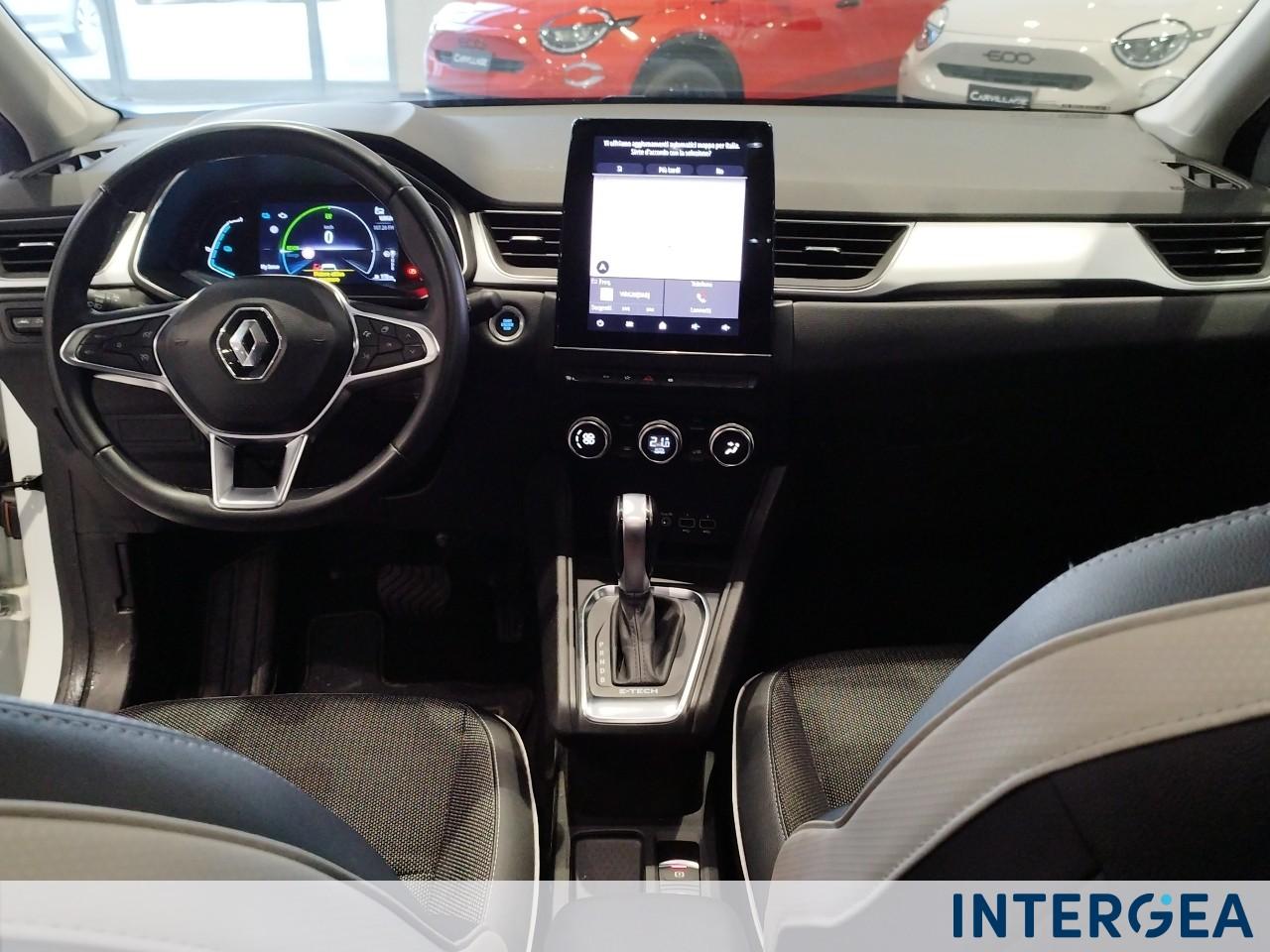 RENAULT Captur 1.6 E-Tech hybrid Intens 145cv auto