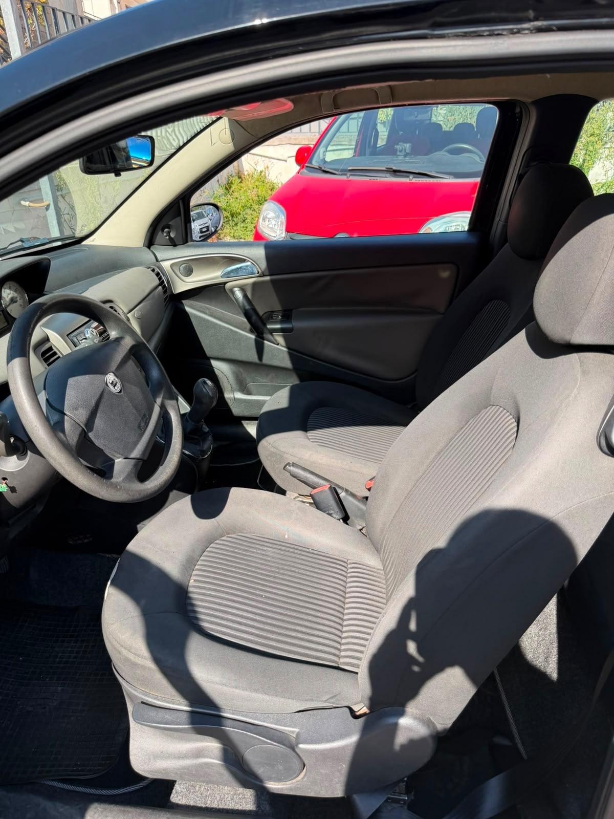 Lancia Ypsilon 1.3 Multijet 16V Platino