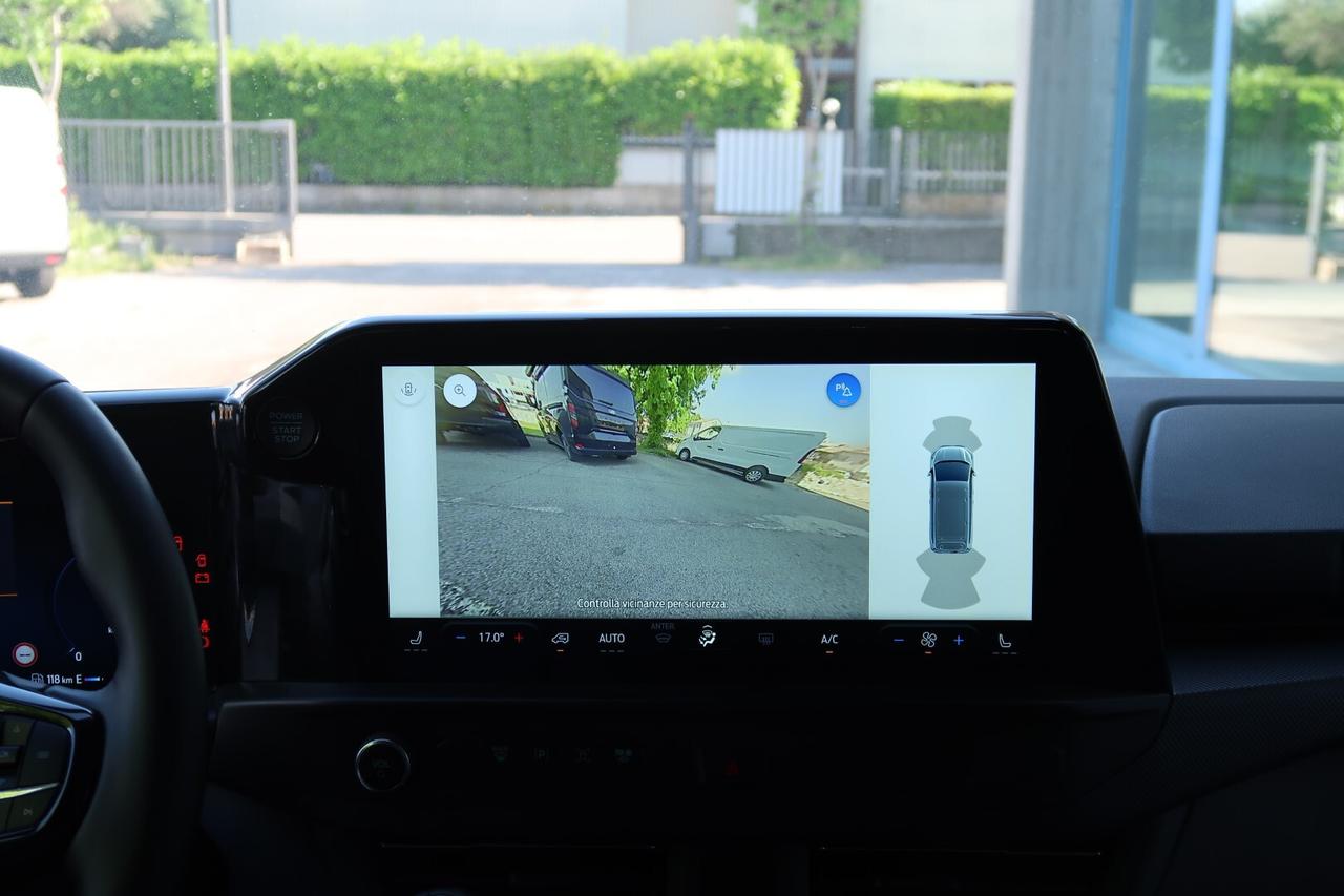 Ford Transit Custom 2.0 EcoBlue 136CV 9 posti Titanium