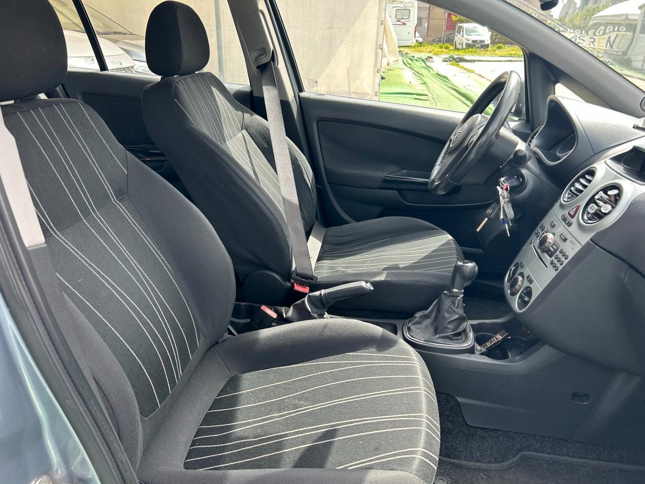 Opel Corsa 1.3 CDTI 90CV 5 porte Cosmo