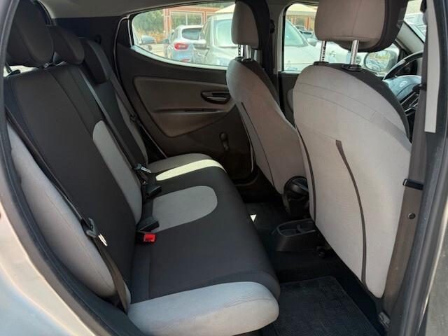 LANCIA Ypsilon 1.3 M.J 95CV Gold - 2014