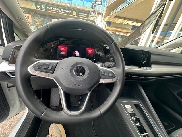 VOLKSWAGEN GOLF 8 AUTOMATICO
