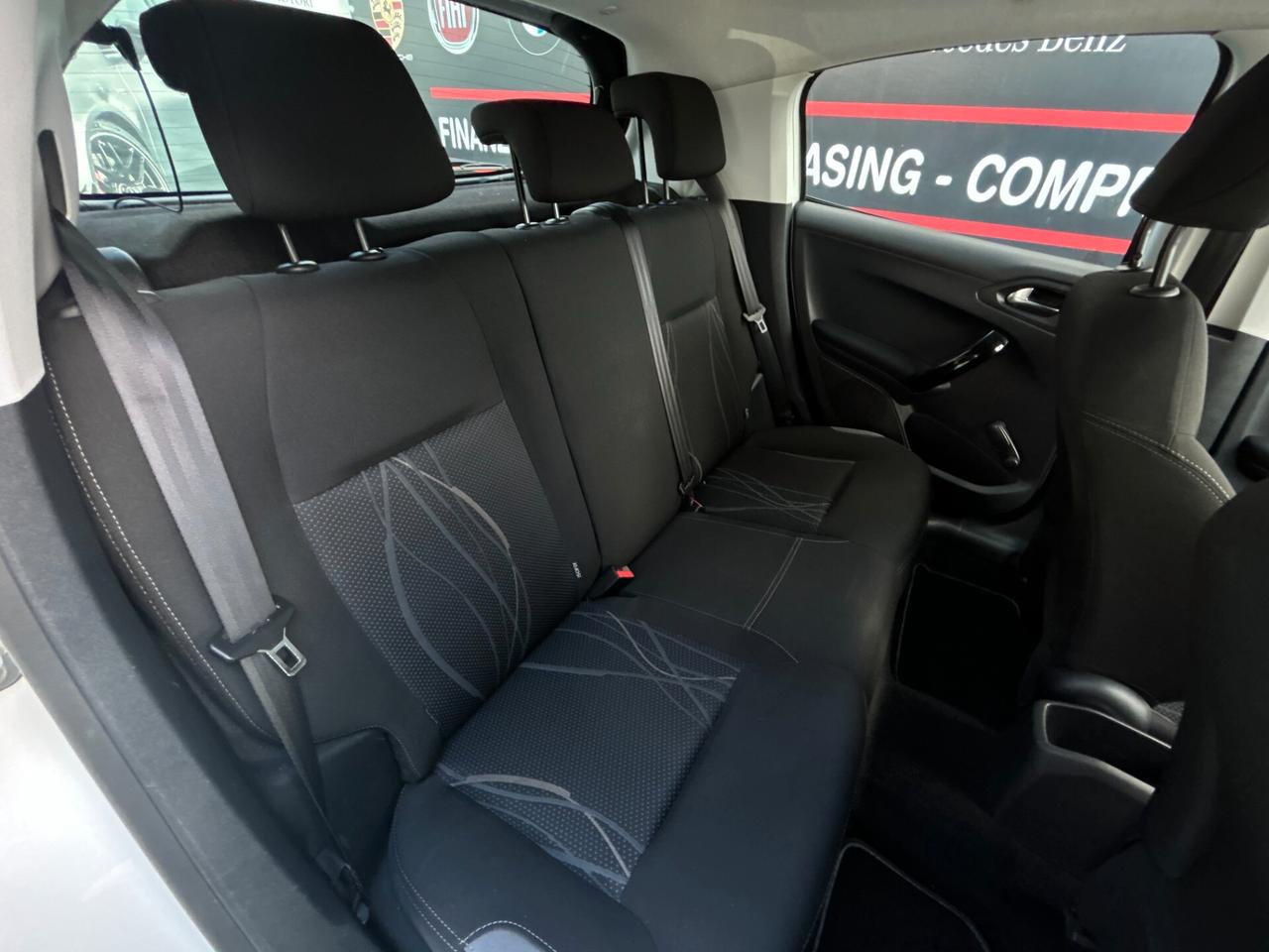 Peugeot 208 2017 1.2 82CV Allure KM CERTIFICATI LEGGI TUTTO!