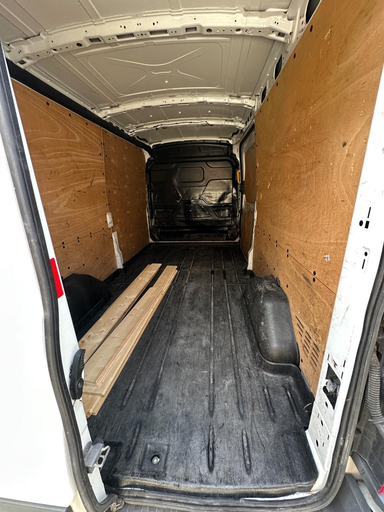 Ford Transit 350 2.0TDCi EcoBlue 130CV RWD PL-TM Furgone Trend