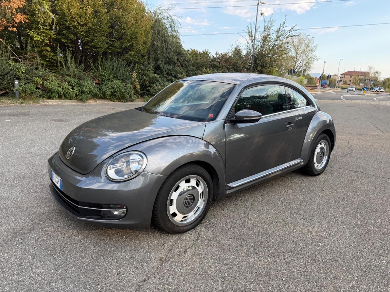 Volkswagen Maggiolino 1.6 TDI Design