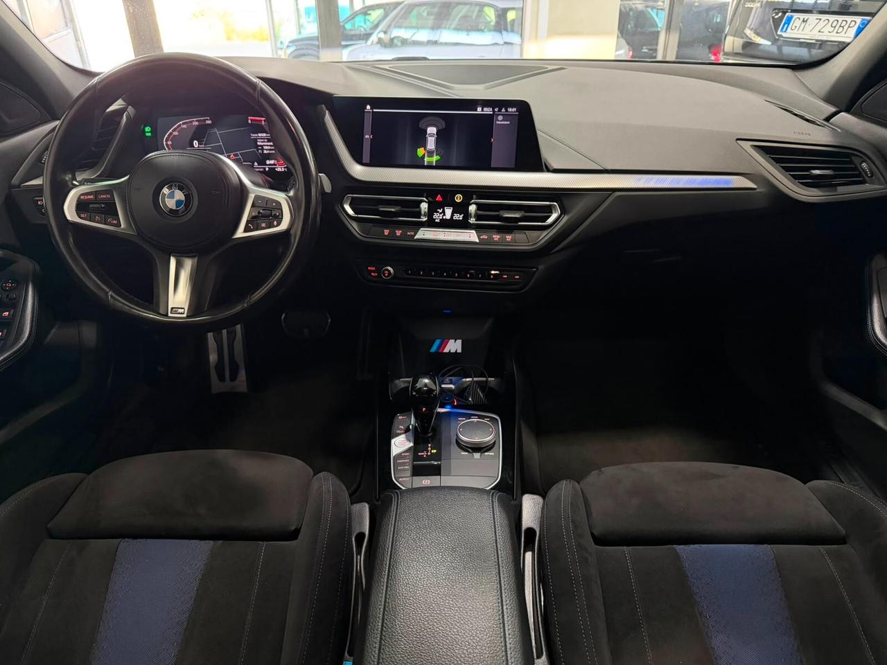 Bmw 116 116d 5p. Msport