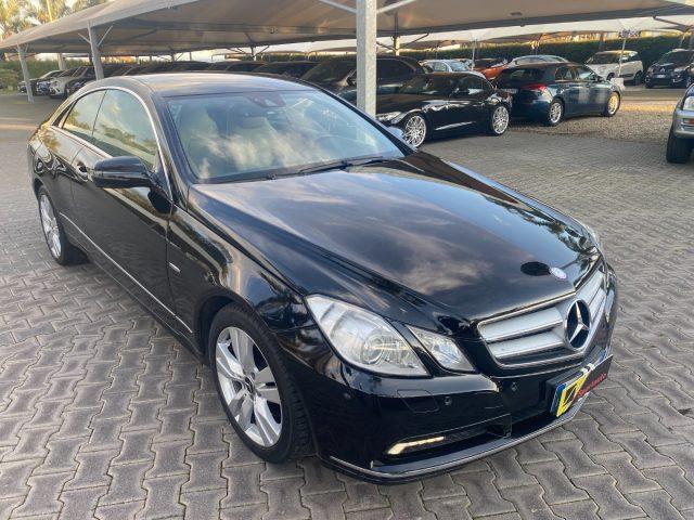 MERCEDES-BENZ E 250 CDI Coupé BlueEFFICIENCY Avantgarde