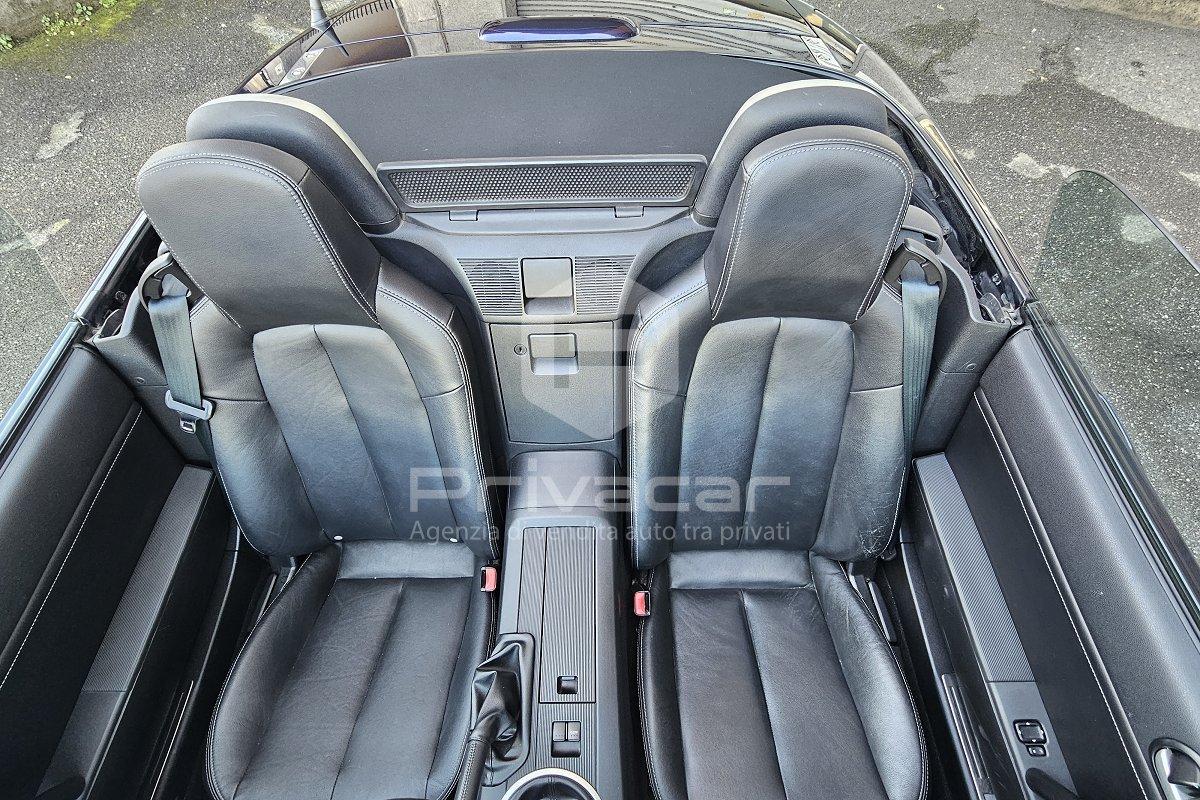 MAZDA MX-5 Roadster Coupé 2.0L Fire