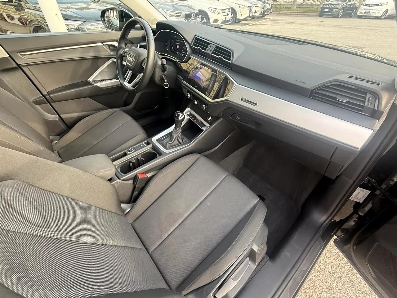 Audi Q3 SPB 35 TDI S tronic Business Plus