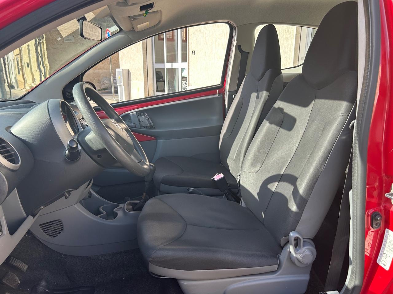 Toyota Aygo 1.0 12V VVT-i 3 porte Sound