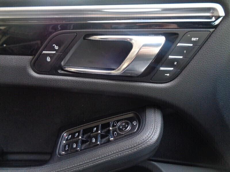 Porsche Macan 3.0 S Diesel PROMO