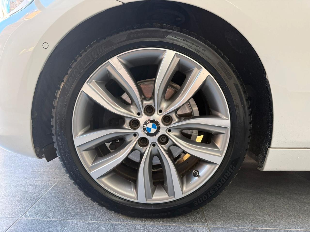 Bmw 2er Active Tourer 218d Luxury