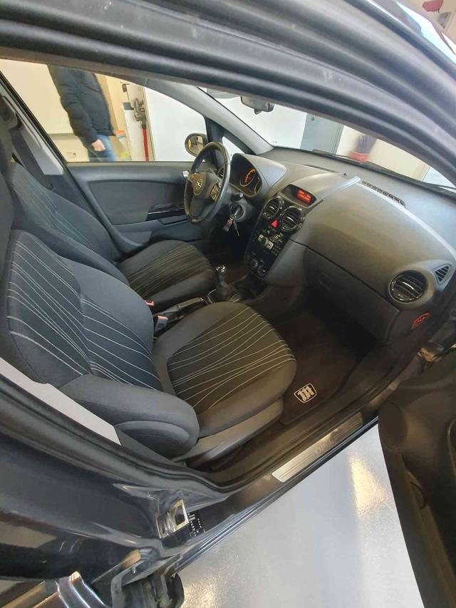 OPEL Corsa 1.2 5 porte