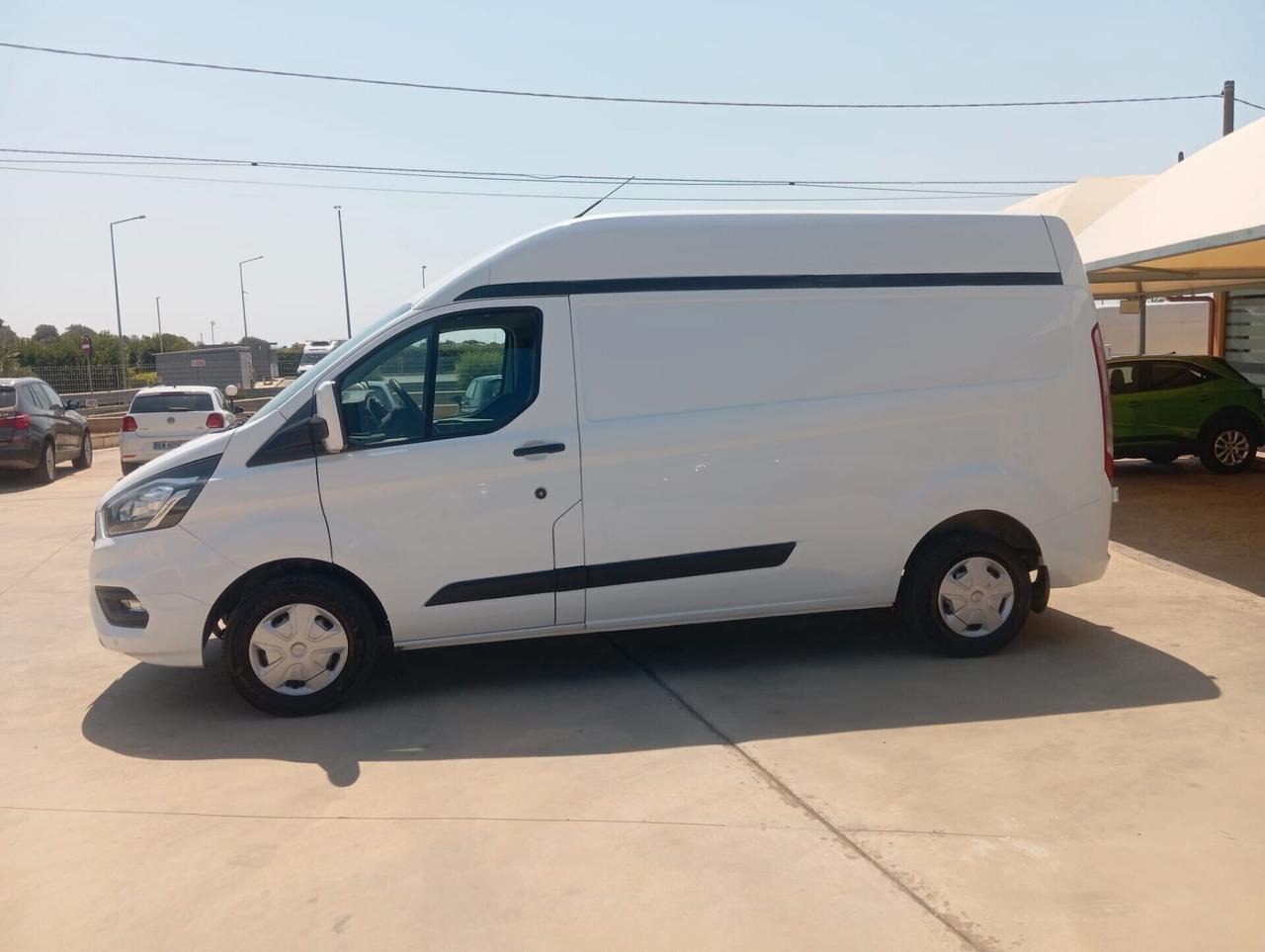 FORD Transit Custom 320 L2H2 Trend,