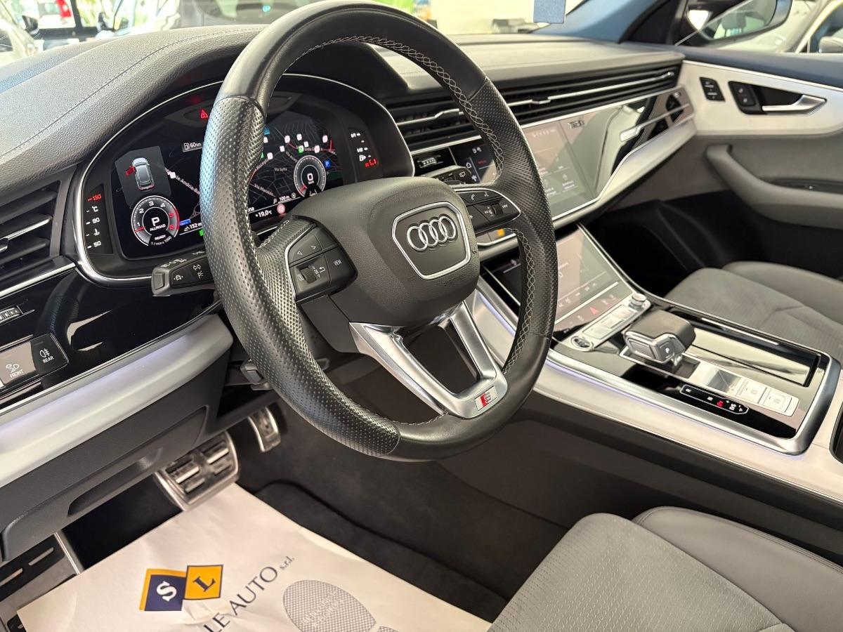 AUDI Q8 50 TDI 286 CV Quattro S-Line TETTO/ UNICO PRO/ MATRIX/ BANG&OLUFSEN