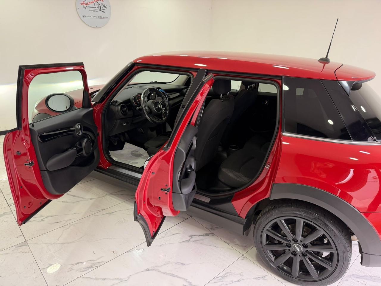 Mini 1.5 One D Business XL-GARANTITA-LED-2016