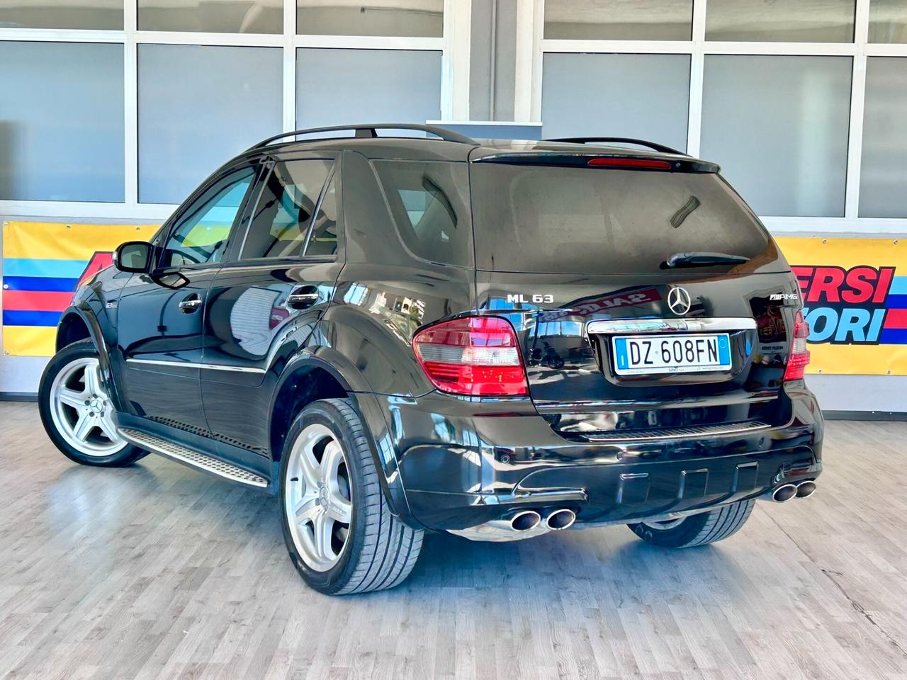 Mercedes-benz ML 63 AMG *DA COLLEZIONE*70.000KM*UNICO PROPRIETARIO*ITA*TAGLIANDATA*GARANTITA*DOPPIO TRENO GOMME*