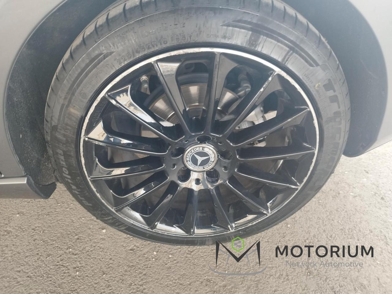 Mercedes CLASSE B 180D AUTOMATIC BUSINESS EXTRA