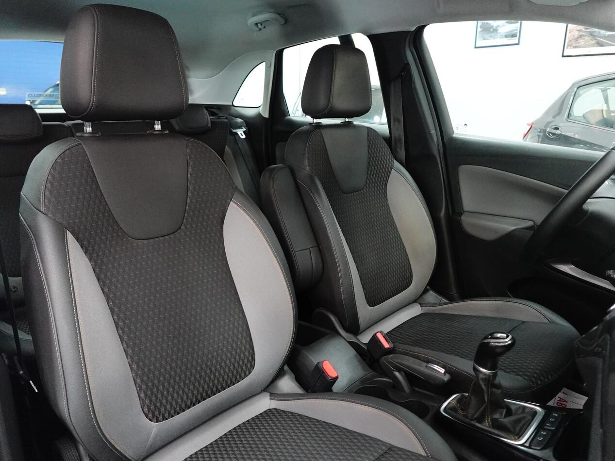 Opel Crossland X 1.2 BZ 83 CV INNOVATION