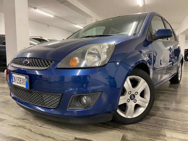 FORD Fiesta 1.2 16V 5p. Ghia NEOPATENTATI