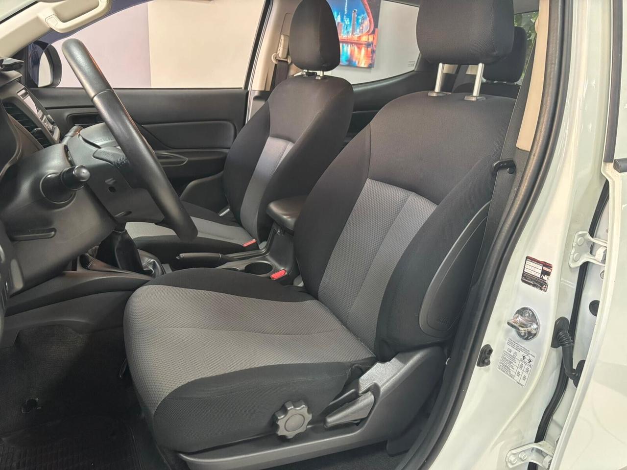 Mitsubishi L200 2.3 D Double Cab 4x4