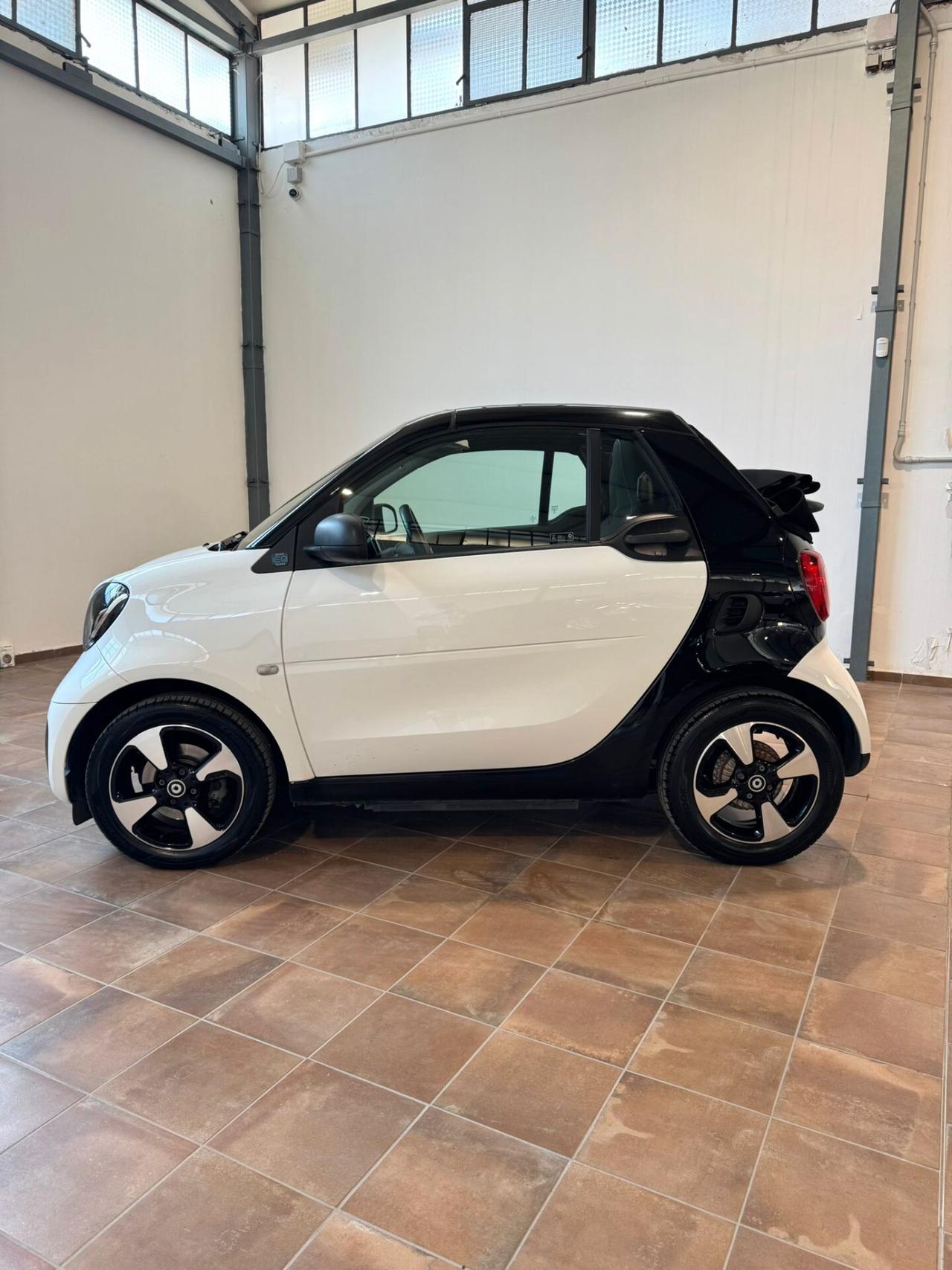 SMART EQ FORTWO CABRIO ELETTRICA