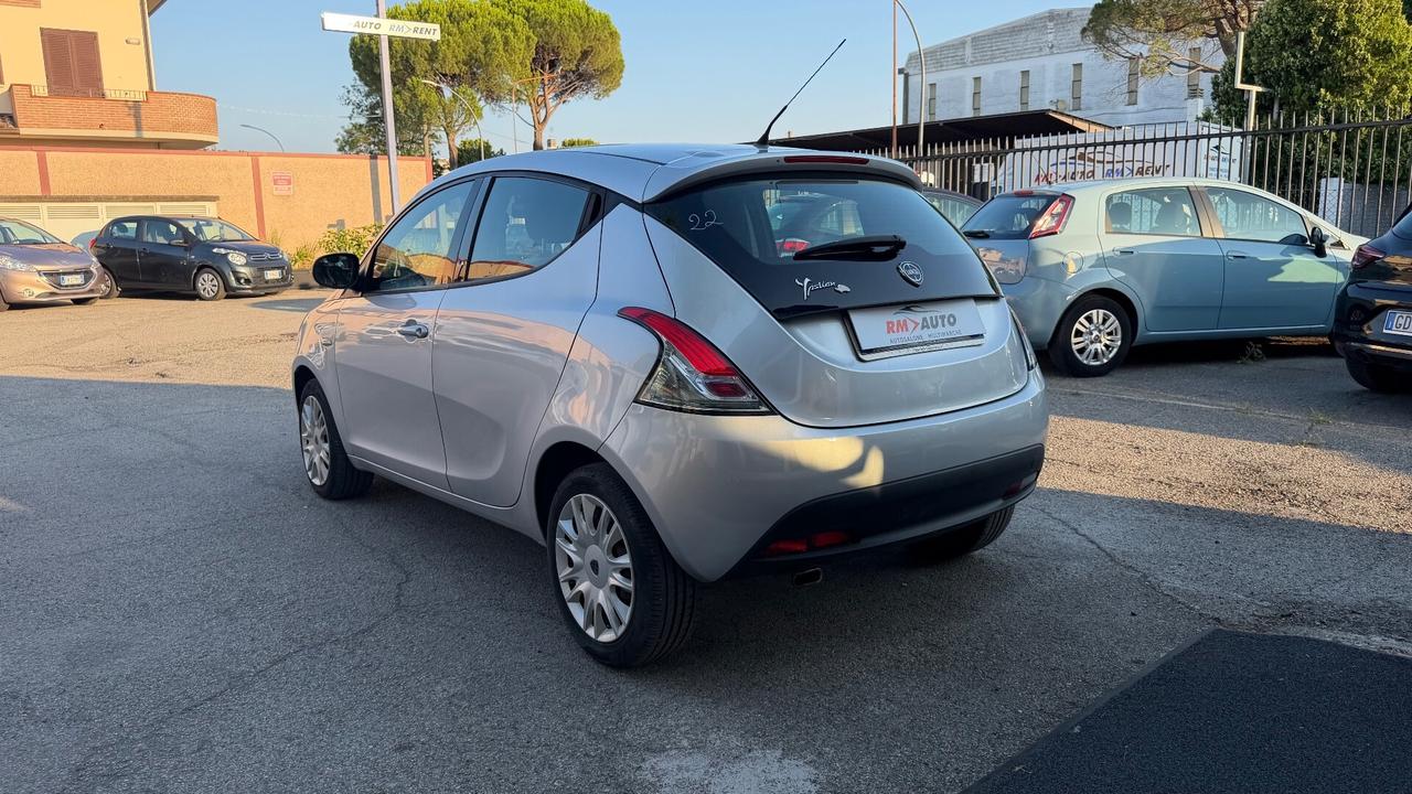 Lancia Ypsilon 1.2 69 CV