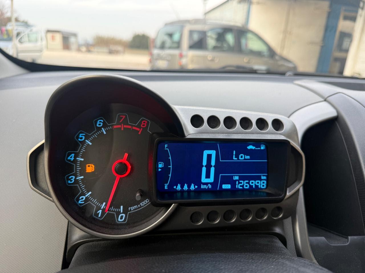 Chevrolet Aveo 5p 1.2 benzina Neopatentati UNIPROPRIETÀ