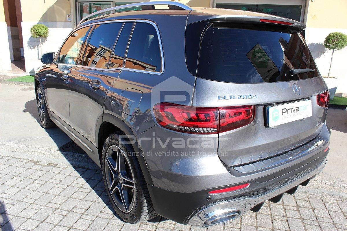 MERCEDES GLB 200 d Automatic Premium