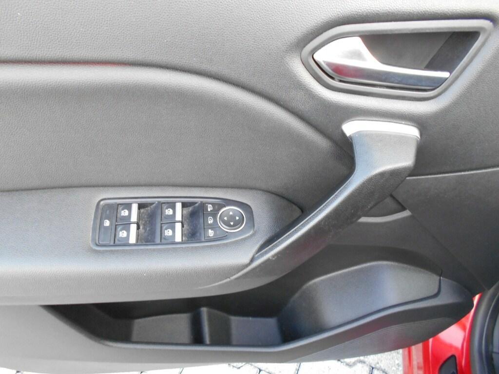 Renault Captur 1.6 Hybrid Intens E-Tech Auto