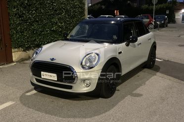 MINI Mini 1.5 Cooper D Business XL 5 porte