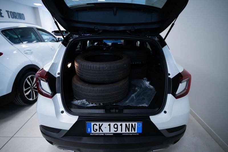Renault Captur 1.6 E-Tech hybrid RS Line 145cv auto
