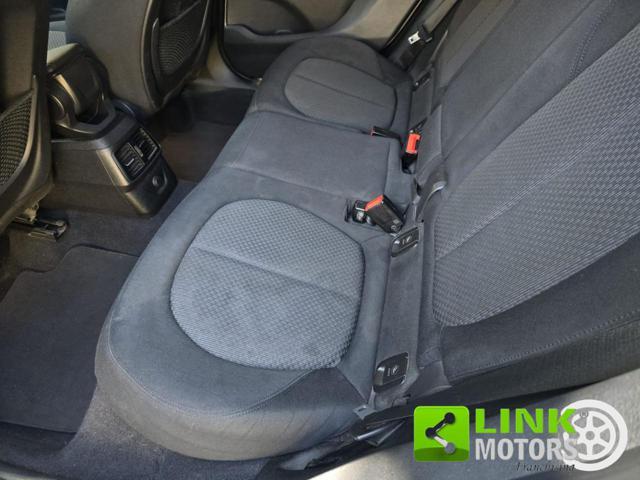 BMW 218 d Active Tourer Advantage