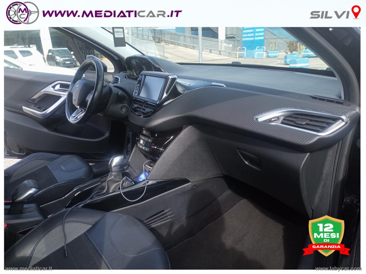 PEUGEOT 2008 BlueHDi 100 Black Matt